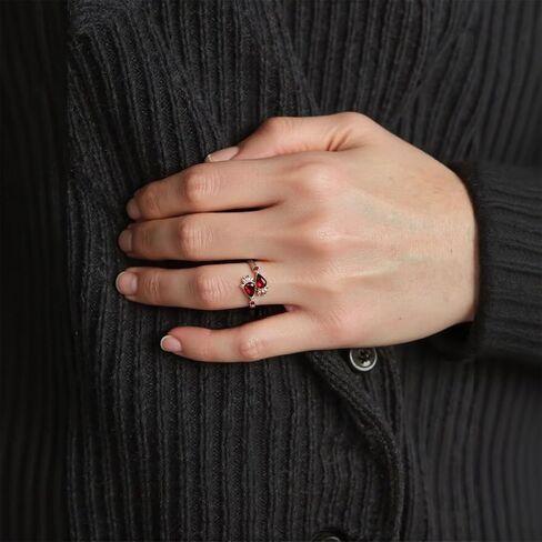 8 قطع من الخواتم القوطية للنساء، مجموعة خواتم مفصل فضية عتيقة، حلقة بيان قابلة للتكديس وفتحة قابلة للتعديل، خاتم على شكل فراشة عنكبوت على شكل قلب أحمر من الأحجار الكريمة Y2K، مجوهرات الهالوين للنساء in Kuwait