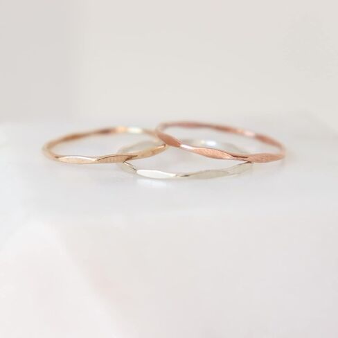 gold, rose or silver stacking ring. ONE HAMMERED stackable ring. gold filled or sterling silver stack ring. minimalist ring. knuckle ring. in Saudi Arabia