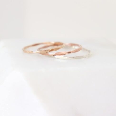 gold, rose or silver stacking ring. ONE HAMMERED stackable ring. gold filled or sterling silver stack ring. minimalist ring. knuckle ring. in Saudi Arabia