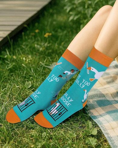 Funny Silly Goose Socks for Women Men, Novelty White Goose Stocking Crazy Crew Socks Casual Cotton Stocking Gifts for Teens Adults, 1 Pair in Saudi Arabia