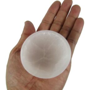 CircuitOffice Carved Selenite Bowl, 2 - 2.5" Diameter, Cleanse and Charge Crystals Or Gemstones, for Healing, Metaphysical, Meditation, Wicca, Decoration or Gift