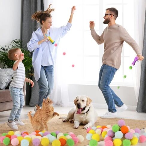 WENDORA Cat Fetch Toy Gun Shooter, Plush Ball Shooting Gun with 20Pcs Pom Pom Balls, Toys Interactive for Indoor Cats, Cat Toy Ball Launcher Gun in Saudi Arabia