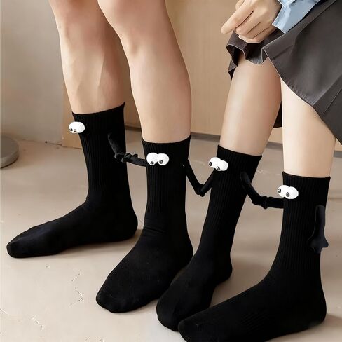 2 Pairs Magnetic Holding Hands Socks, Novelty Best Friend 3D Socks, Funny Gifts for Women & Men, Teens, Couples, Friends in Saudi Arabia