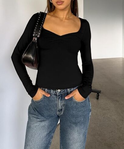 ForeFair Women's Long Sleeve Going Out Tops Pleated Basic T Shirts Cute Sweetheart Neck Y2K Fall Tops in Saudi Arabia