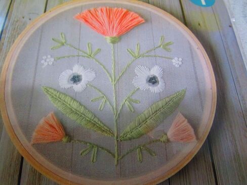 LEISURE ARTS Embroidery Kit 6" Falling Leaves - Cross Stitch Kits for Beginners - Embroidery kit for Beginners - Embroidery Kits for Adults - Embroidery Kits for Adults in Kuwait