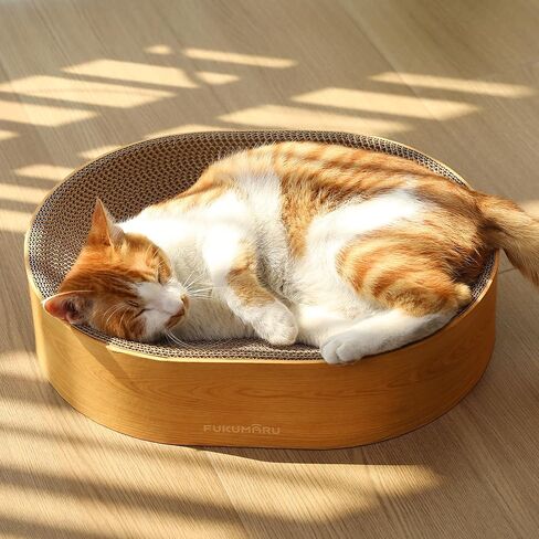 Fukumaru Cat Scratcher Cardboard Lounge Bed ، وسادة خدش Cat 2-in-1 ، والقطط البيضاوية الخدش الداخلية ، وعاء خدش كيتي حديث متين ، واقي الأثاث Scratch Cats ، Polka Dot in Kuwait