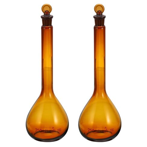 PATIKIL 50ml Volumetric Flask, 2Pcs 3.3 Borosilicate Glass Graduated Volumetric Measuring Flask with Glass Stopper Tolerance 0.15ml for Lab Experiment, Clear in Saudi Arabia