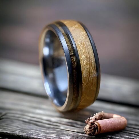 BW James Jewellers "The Winston Churchill Whisky Barrel Cigar Tungsten رجالي خطوبة الزفاف وعصابات الوعد مع حلقات بوربون المستقيمة من كنتاكي، مقاسات مريحة 8-17 in Saudi Arabia