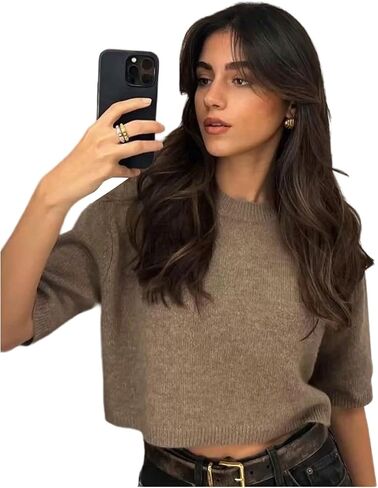 سترة نسائية قصيرة الأكمام من GORGLITTER ذات أكمام قصيرة عصرية ورقبة دائرية كبيرة الحجم in Kuwait