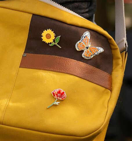 California Red Poppy Enamel Pin - Floral Lapel Brooch Gift California Poppy Floral Gift, August Birth Flower Pin in Saudi Arabia