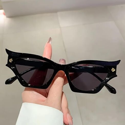 نظارات شمسية نسائية جديدة بتصميم عين القطة للنساء ذات طراز ريترو حديث وديكور عصري in Kuwait