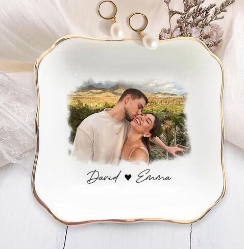 Chillever Personalized Couple Photo Jewelry Dish, Custom Portrait Ring Holder Tray, Valentine Style Keepsake for Husband Wife, Anniversary Home Décor A2 in Saudi Arabia