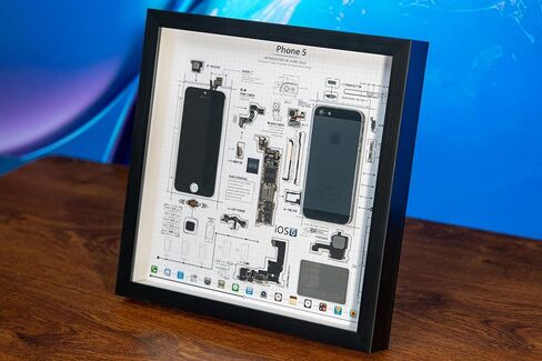 Framed Teardown Art for iPhone 5, Disassembled Phone Wall Art, Tech Display Frame for Office, Bedroom or Game Room, Handmade Retro Gadget Decor, Unique Artwork for Tech Lovers and Collectors in Saudi Arabia