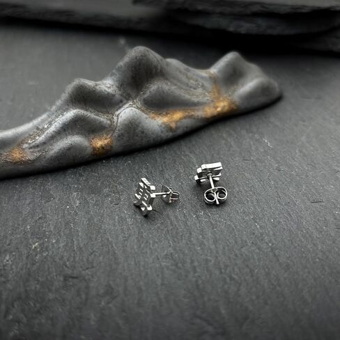 Bravery/Courage Kanji for Earrings Japanese Stud Black Chinese Character Earrings for Men Women in Saudi Arabia