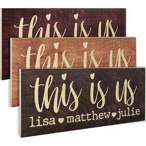 لافتة عائلية مخصصة بأسماء This is Us - 4 ألوان خشبية، مقاسين - ديكور حائط خشبي مزخرف in Kuwait