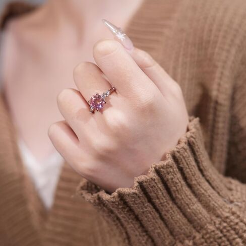 YSDD 1-3 carat moissanite engagement ring for women, D color VVS1 clarity pink round moissanite, halo is silver and rose gold combination in Saudi Arabia