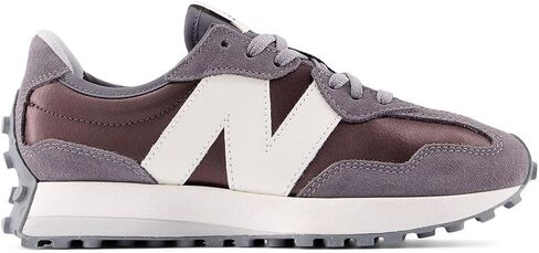 حذاء رياضي نسائي من New Balance 327، أسود معدني/Castlerock، 8.5 in Saudi Arabia