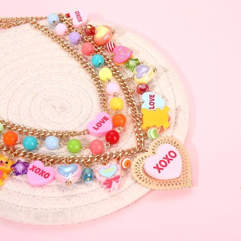 مجموعة مجوهرات عيد الحب الوردي المضحك XOXO على شكل قلب مصاصة على شكل دب غائر قلادة ذات طبقات متدلية مجموعة أقراط مجوهرات لذكرى عيد الحب وعيد الميلاد والحفلات in Saudi Arabia
