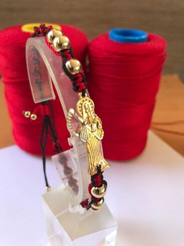 مجوهرات سانتواريو Pulsera de la Santa muerte Negro y rojo tejido torsal y oro laminado 6 مللي متر in Kuwait