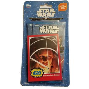 بطاقات التداول Star Wars The Force Awakens Topps 2015، عبوتان