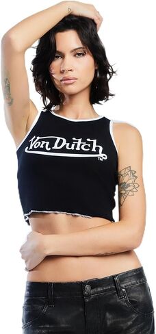 توب بدون أكمام نسائي مضلع من Von Dutch | قميص قصير بدون أكمام ومتماسك بشعار أمامي، مصنوع من قطن سباندكس in Saudi Arabia