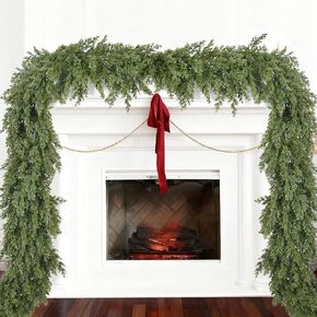 إكليل عيد الميلاد من الصنوبر بطول 9 أقدام، إكليل من الخضرة الاصطناعية، إكليل من خشب السرو الواقعي للمنزل لقضاء العطلات في الموقد لتزيين قطعة الطاولة in Kuwait