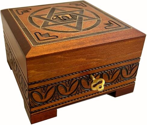 Star of David Wood Box w/Lock & Key Handcrafted Magen David Box Jewish Judaica Keepsake Made in Poland in Saudi Arabia