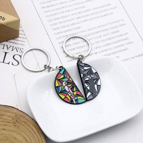 سلسلة مفاتيح لـ Addams Cosplay - 2 BFF Friendship مطابقة سلسلة مفاتيح Merch زي مجوهرات إكسسوارات (B) in Kuwait