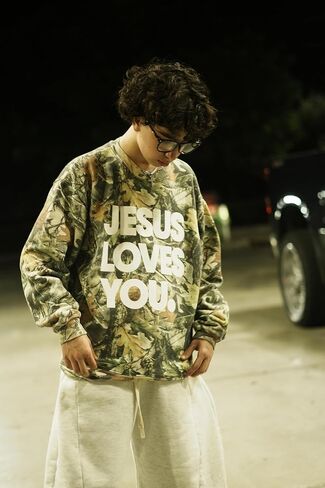 Jesus Loves You Camo Vintage Sweatshirt – Puff Print | Oversized Christian Streetwear in Saudi Arabia