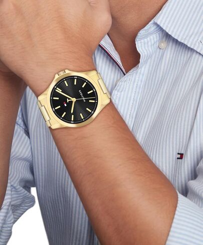 Tommy Hilfiger Men's 3-Hand Quartz Watch - Round Case with Link Bracelet - Elevated, Modern Style - Gift for Him 42mm in Saudi Arabia