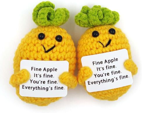 قطعتان من دمية الأناناس الإيجابية المحبوكة، هدايا أناناس كروشيه داعمة عاطفيًا مع بطاقة ملهمة مبهجة لهدايا المهرجانات وحفلات التخرج وديكور تجمع الحفلات in Kuwait