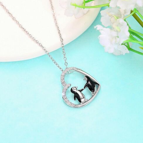 Cute Penguin Heart-shaped Hollow Design Pendant Necklace for Women Silver Plated Cubic Zirconia Inlaid Chain Necklace Adjustable Fashion Trendy Dainty Jewelry Gift in Saudi Arabia