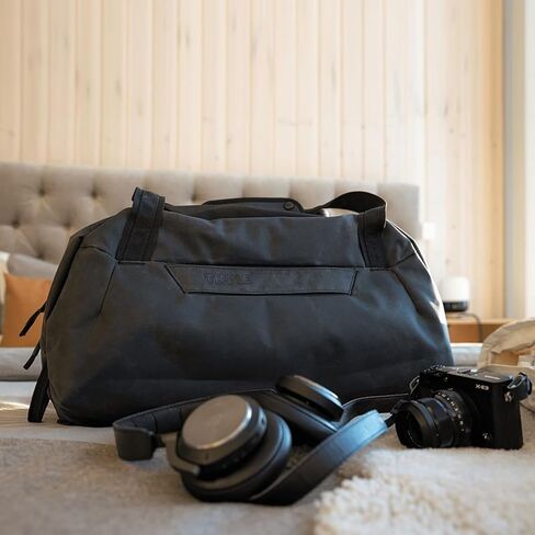 Thule Aion Duffel 35L in Saudi Arabia