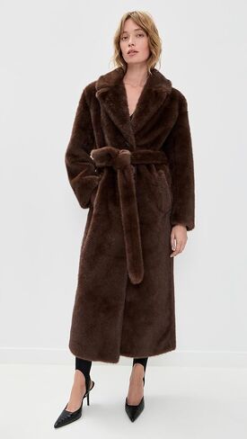 LAMARQUE Women's Darelle Oversized Faux Fur Coat in Saudi Arabia
