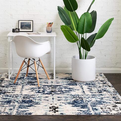 Rugs.com Tucson Collection Rug - سجادة منخفضة زرقاء مستديرة بطول 5 أقدام مثالية للمطابخ وغرف الطعام in Saudi Arabia