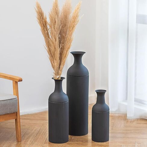 Sziqiqi White Tall Floor Vase: Large Ribbed Metal Vases 27/20/16in for Living Room, Modern for Pampas Grass, Oversized Standing Vase for Fireplace, Home Corner, Hallway, Office in Saudi Arabia