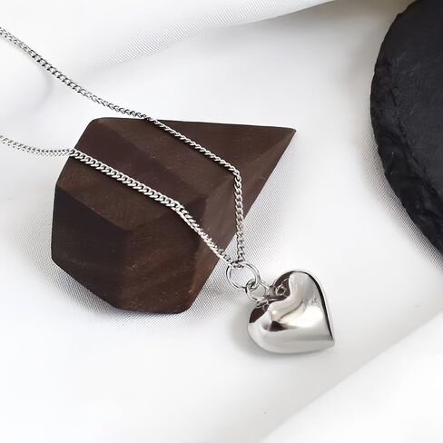 Elegant Twist Chain Necklace with Heart Shape Pendant for Women & Men – Silver Plated Dainty & Durable 2.3mm Chain in Saudi Arabia
