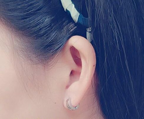 5 Pairs Unisex Stainless Steel Ear Accessories Small Hoop Earrings with Matching Ear Studs Durable Metal Style for Everyday Use in Saudi Arabia