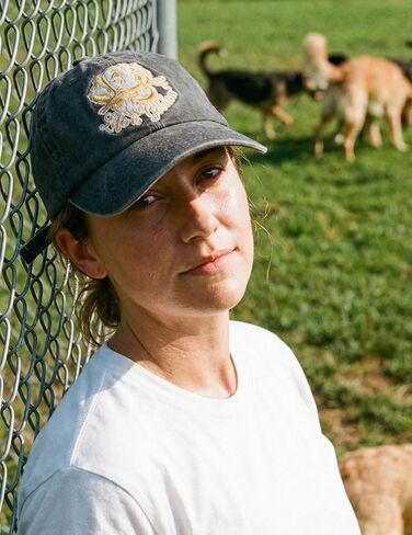 InnoBeta Golden Retriever Gifts for Women, Golden Retriever Hat for Christmas, Birthday, Adjustable Embroidered Baseball Cap in Saudi Arabia