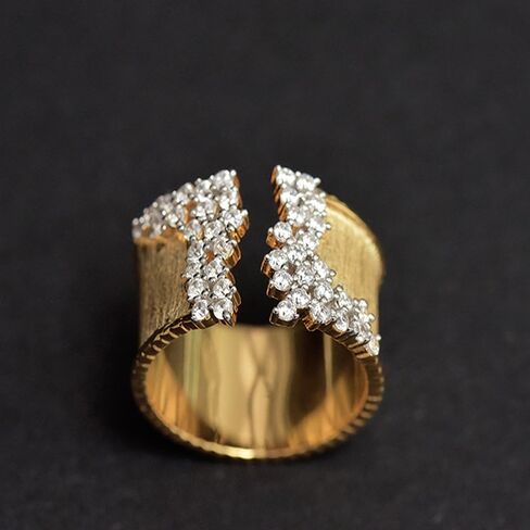1pc Luxury Micro Paved Zircon Open Ring Fashionable Unique Gifts for Men and Women Perfect for Date Night and Party Wear Elegant Jewelry Accessories in Saudi Arabia