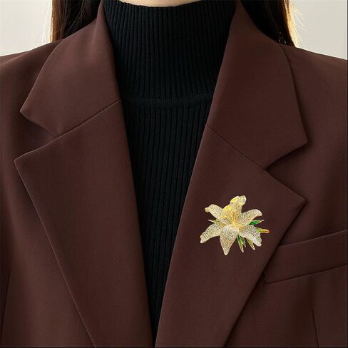 بروش زهرة الزنبق الفاخرة للنساء متألقة بالألماس الكامل دبوس الأزهار خمر فستان الزفاف طية صدر السترة المجوهرات in Kuwait