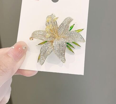بروش زهرة الزنبق الفاخرة للنساء متألقة بالألماس الكامل دبوس الأزهار خمر فستان الزفاف طية صدر السترة المجوهرات in Kuwait