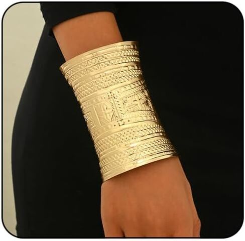Chunky Gold Cuff Bangle Bracelets for Women Vintage Boho Wide Bracelet Irregular Statement Bracelet Fashion Open Cuff Bracelets Thick Arm Golded Bangle for Women in Saudi Arabia