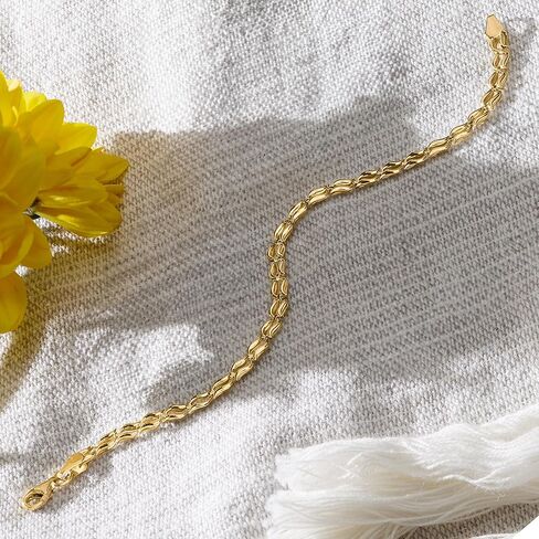 Ross-Simons 10kt Yellow Gold Wavy-Link Bracelet in Saudi Arabia
