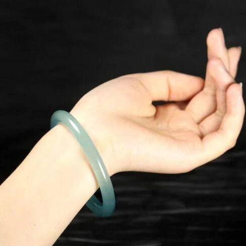 Natural Jade Bangles, Ladies Light Green Jade Color Jade Bangle Bracelet, for Family, for Friends, for Ladies, with Jewellery Box, 54-64mm,Jade-56mm,Jade-56mm in Saudi Arabia