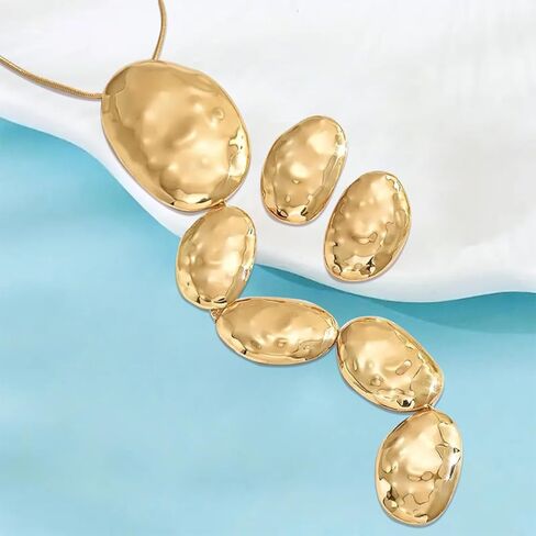 Chunky Gold Necklace Earring Set for Women Exaggerated Geometric Hammered Earrings Pendant Necklaces Trendy Jewelry Set for Party in Saudi Arabia