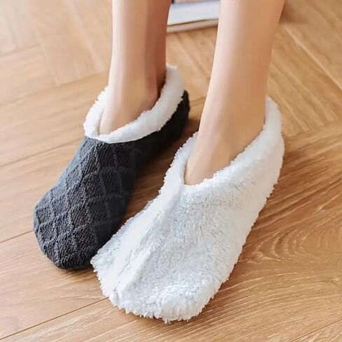 Women's Warm Plush Coral Fleece Socks – Non-Slip Knitted No-Show Pair in Saudi Arabia