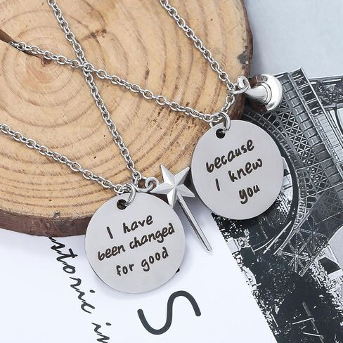 قلادة BFF لأزياء الساحرة التنكرية - 2 قلادة مطابقة للصداقة إكسسوارات مجوهرات الهالوين - أشياء هدية للحفلات لأفضل صديق (أ) in Kuwait