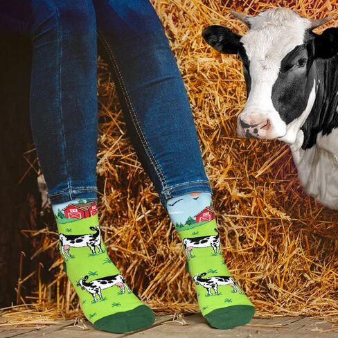 جوارب RosyClouds اللطيفة بطباعة البقرة - هدايا بقرة مضحكة لمحبي الحيوانات والرجال والنساء in Kuwait