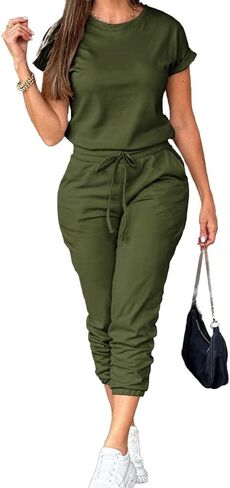 أطقم ملابس رياضية للسيدات من PINSV مكونة من قطعتين وأكمام قصيرة وسراويل ركض مع جيوب in Kuwait